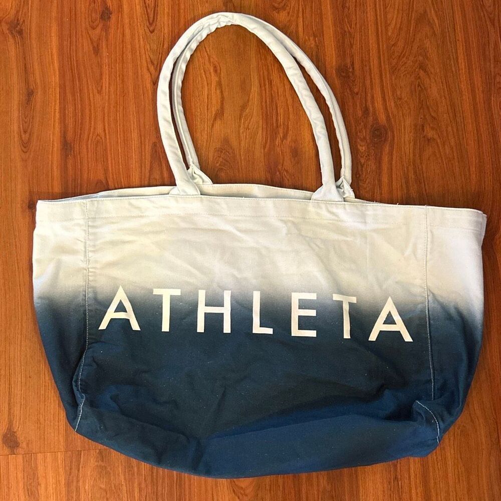 Athleta blue ombré tie-dye large tote bag